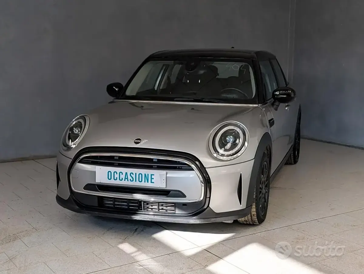 Usata Mini Cooper Classic 136 CV (100 kW) 2023 Utilitaria