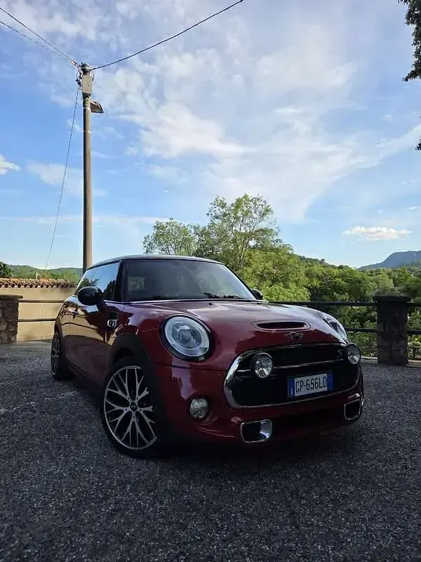 Usata Mini Cooper S 192 CV (141 kW) 2015 Rosso Utilitaria