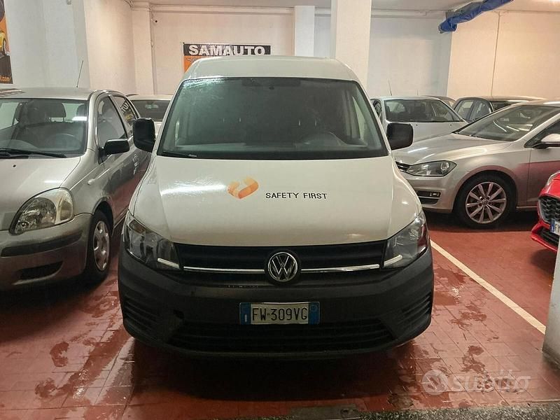 Usata VW Caddy Trendline 102 CV (75 kW) 2019 Bianco Monovolume