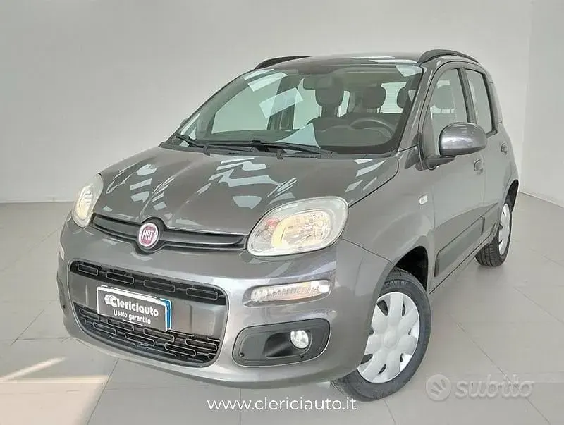 Usata Fiat Panda Lounge 69 CV (50 kW) 2017 Other Utilitaria