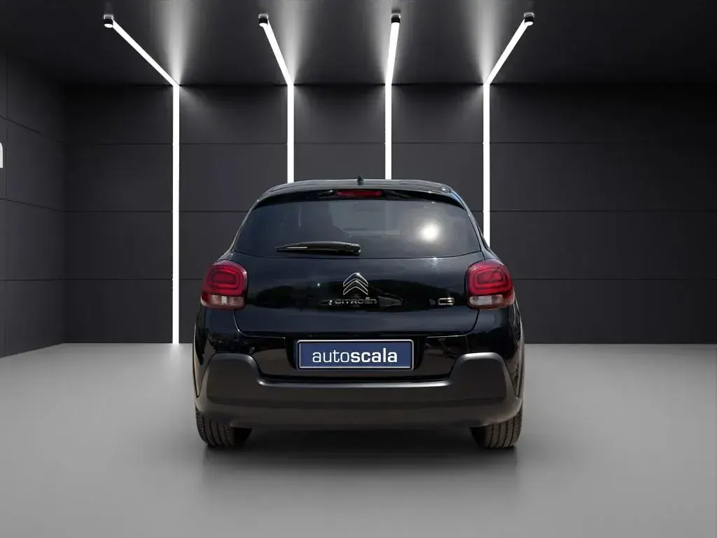 Usata Citroën C3 PureTech 110 CV (80 kW) 2024 Nero Berlina