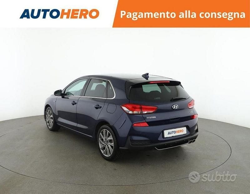Usata Hyundai i30 N Line 120 CV (88 kW) 2019 Blu Berlina