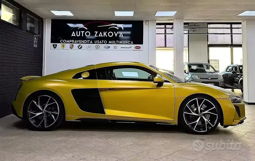 Usata Audi Coupé 540 CV (397 kW) 2026 Giallo Coupé