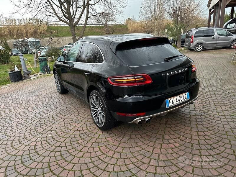 Usata Porsche Macan 250 CV (183 kW) 2017 Nero SUV