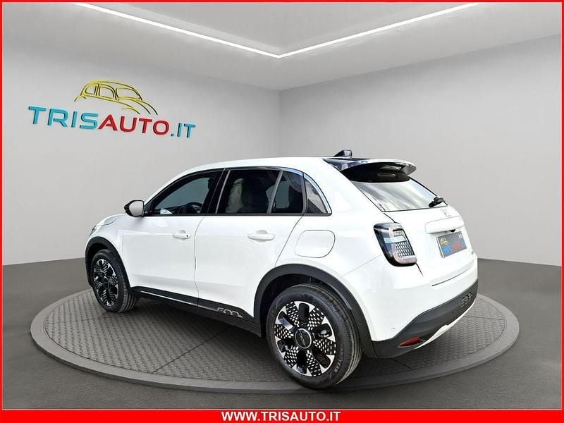Usata Fiat 600 La Prima 110 CV (80 kW) 2024 Bianco SUV