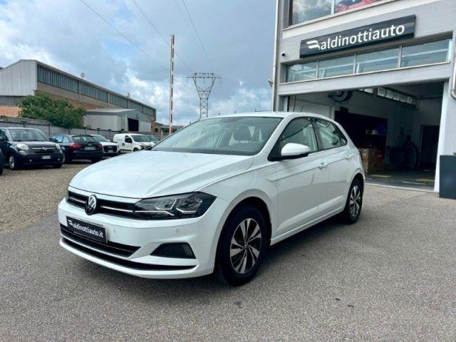Bianco Usata 2021 VW Polo Comfortline Tre volumi | 15.500 € (Buon prezzo) - Immagine 1/4