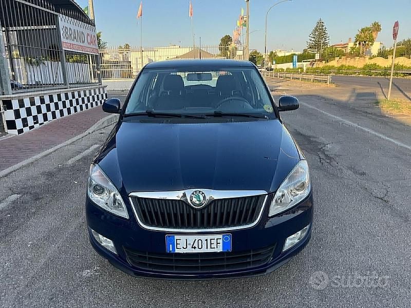 Usata Skoda Fabia Style 89 CV (65 kW) 2011 Blu Berlina