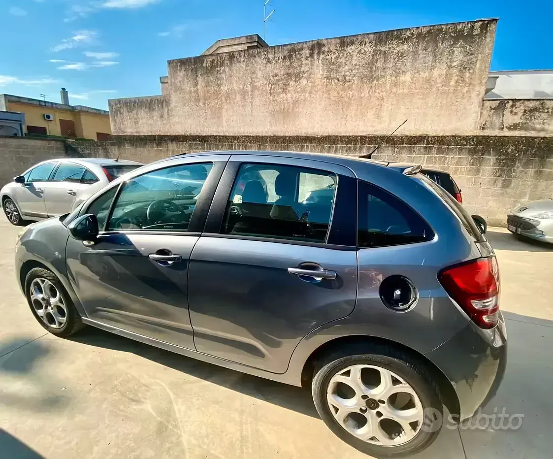 Usata Citroën C3 60 CV (44 kW) 2010 Bluazzurro Berlina