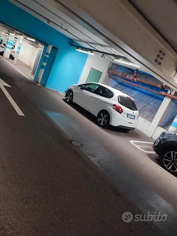 Usata Peugeot 208 2016 Bianco Utilitaria