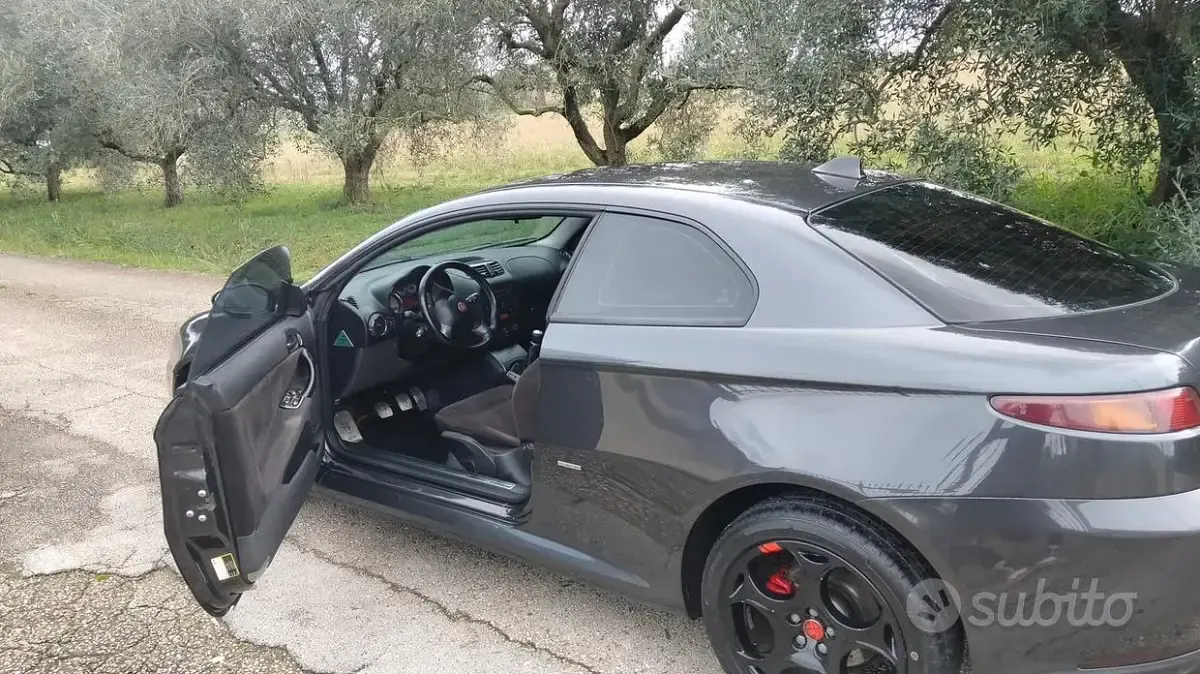 Usata Alfa Romeo GT Distinctive 150 CV (110 kW) 2008 Coupé