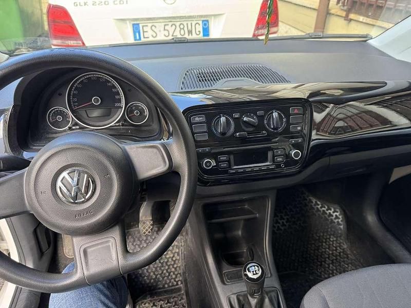 Usata VW up! Highline 68 CV (50 kW) 2014 Bianco Utilitaria