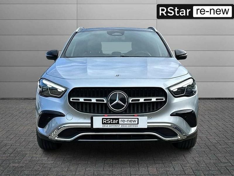 Usata Mercedes GLA200 Advanced Plus 150 CV (110 kW) 2025 Argento SUV