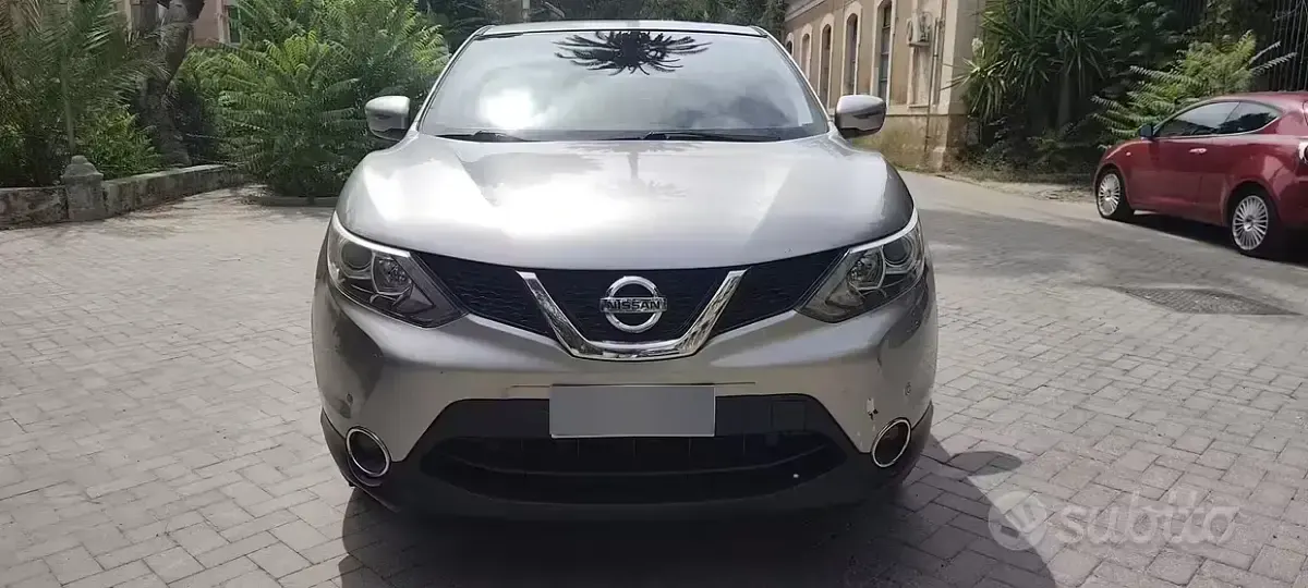 Usata Nissan Qashqai 110 CV (80 kW) 2017 Grigio SUV