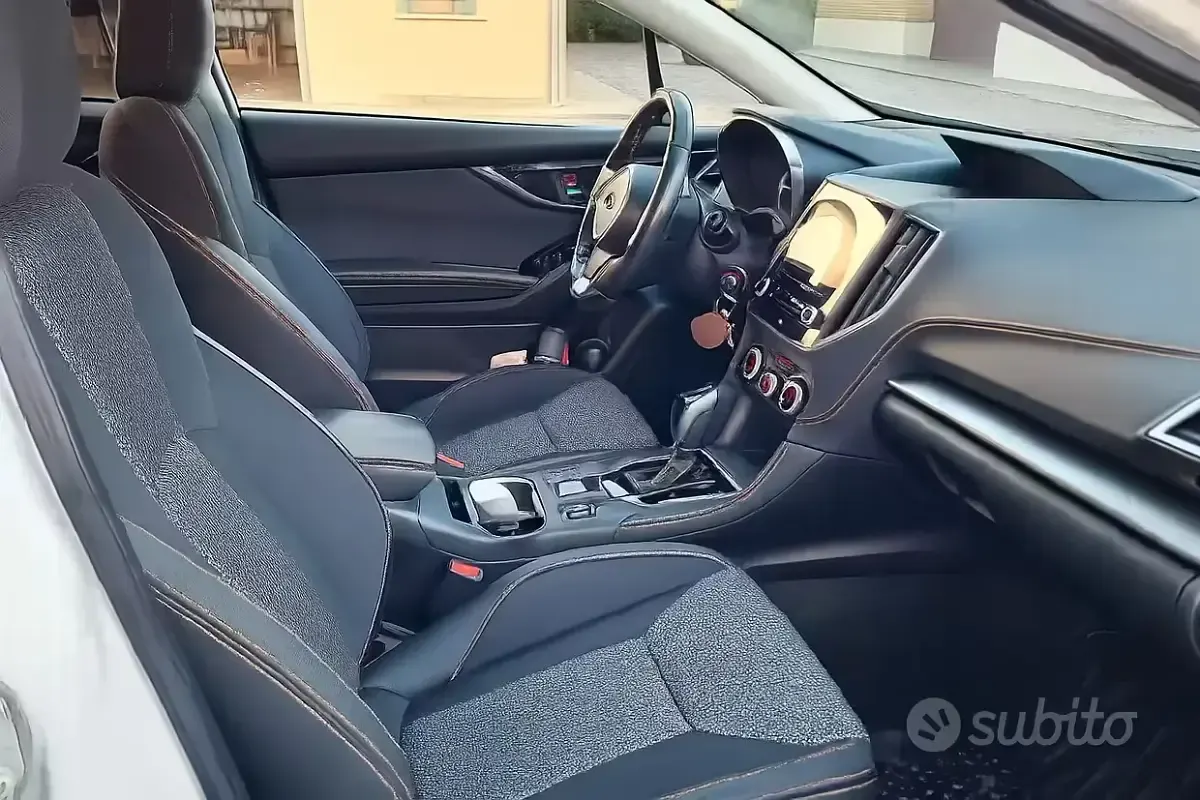 Usata Subaru XV 114 CV (83 kW) 2019 Bianco SUV