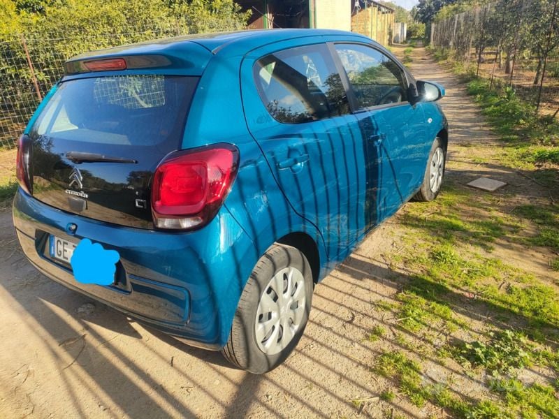 Verde Usata 2021 Citroën C1 Utilitaria | 9000 € (Ottimo prezzo) - Immagine 1/4