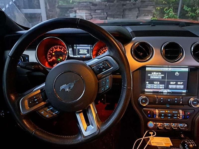Usata Ford Mustang Fastback 317 CV (233 kW) 2016 Rosso Coupé