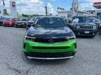 Usata Opel Mokka-e Ultimate 56 kW (77 CV) 2023 Verde/tetto nero SUV