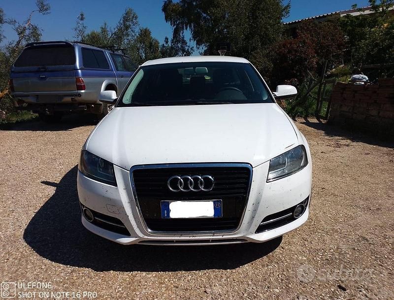 Usata Audi A3 Attraction 105 CV (77 kW) 2011 Bianco Utilitaria