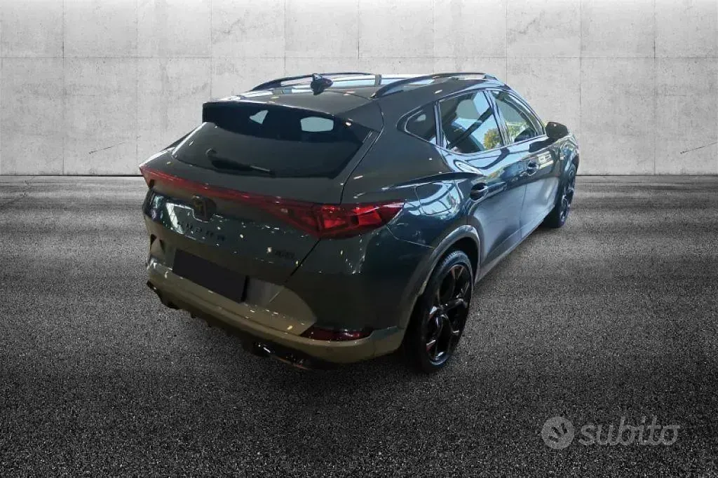 Usata Cupra Formentor VZ 245 CV (180 kW) 2021 Grigio metallizzato SUV