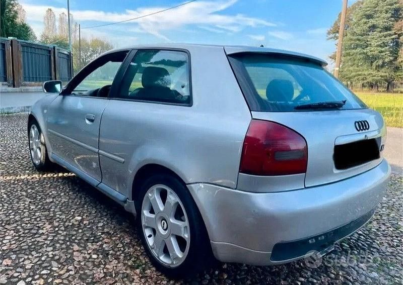 Usata Audi A3 210 CV (154 kW) 2000 Grigio Berlina