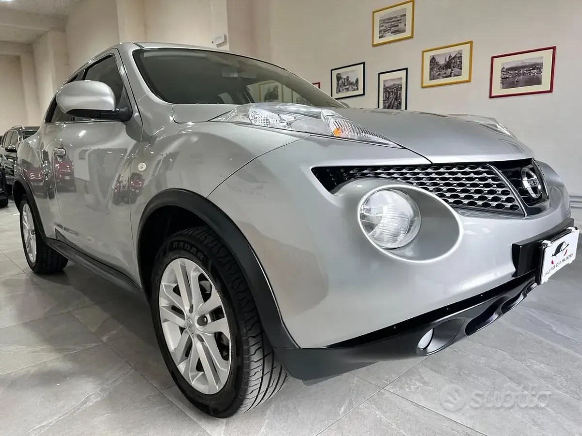 Usata Nissan Juke Acenta 110 CV (80 kW) 2012 Grigio SUV