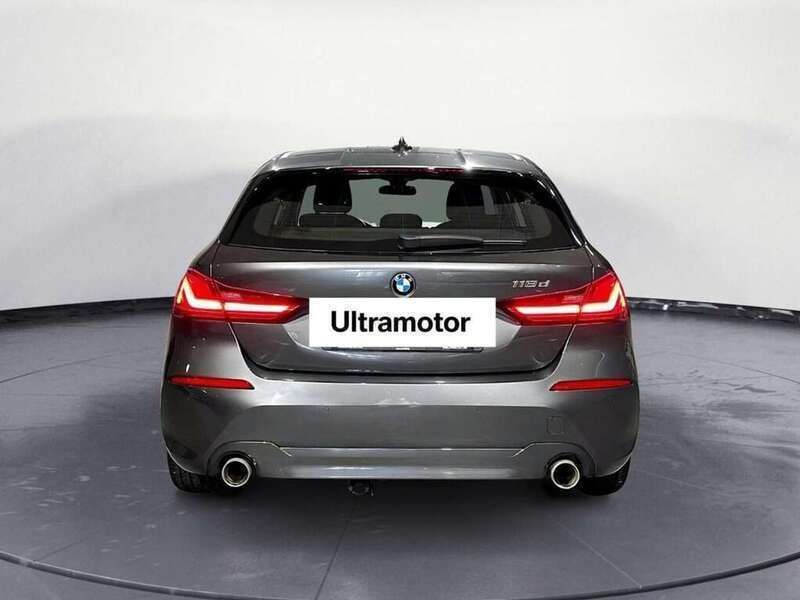 Usata BMW 118 Advantage 150 CV (110 kW) 2020 Grigio Utilitaria