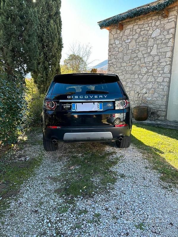 Usata Land Rover Discovery 4 150 CV (110 kW) 2015 Nero SUV