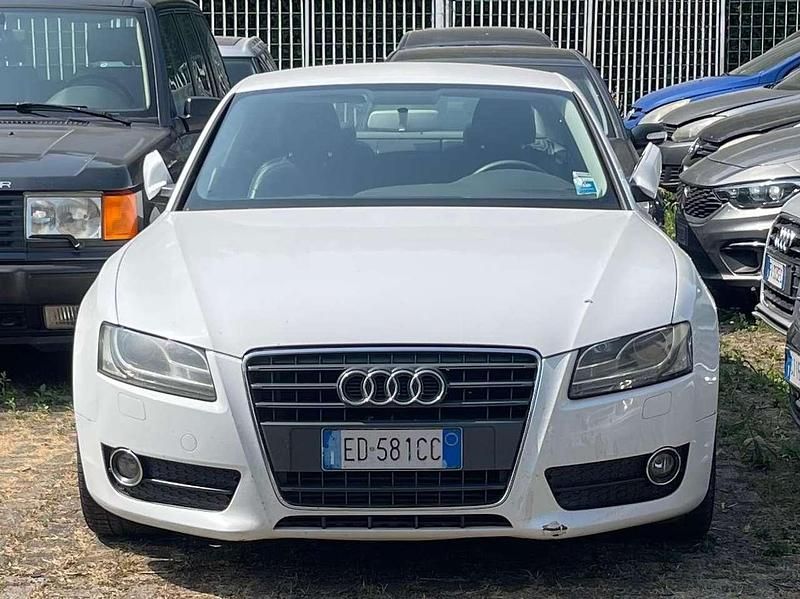 Other Usata 2010 Audi A5 Ambition Coupé | 6900 € (Buon prezzo) - Immagine 1/4
