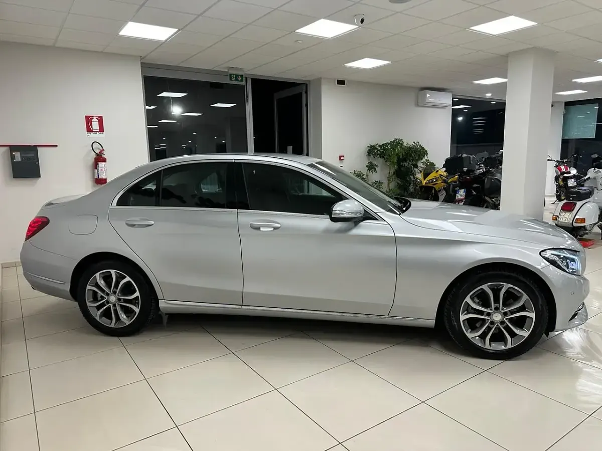 Begagnad Mercedes C220 170 HK (125 kW) 2014 Silver Sedan