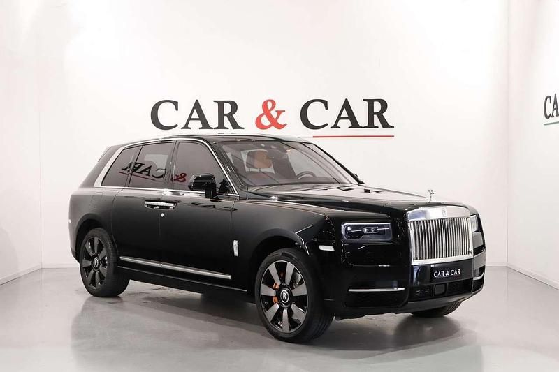 Nero Usata 2024 Rolls Royce Cullinan SUV | 375.000 € - Immagine 1/4