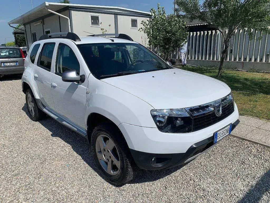Usata Dacia Duster Lauréate 107 CV (78 kW) 2013 Bianco SUV