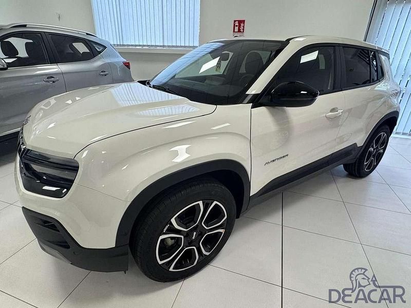 Nuova Jeep Avenger Summit 110 CV (80 kW) 2026 Bianco SUV