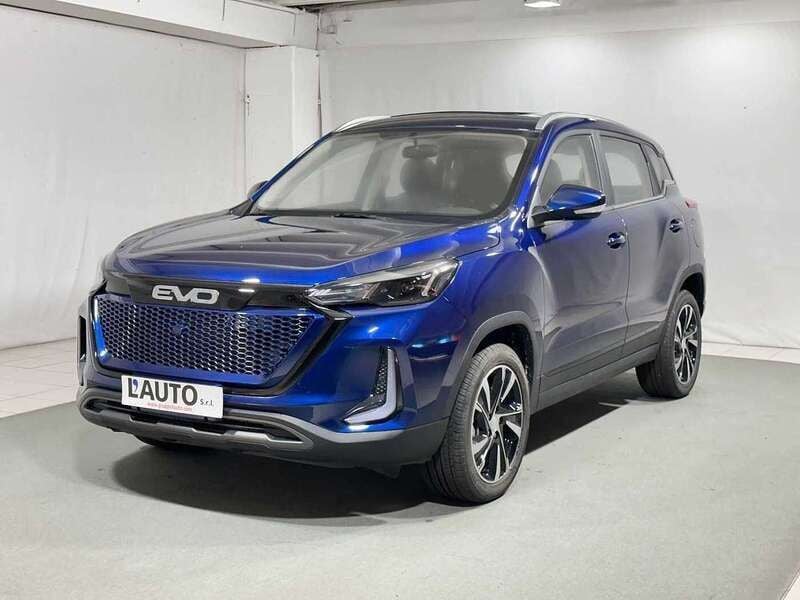 Usata EVO Evo 5 93 kW (127 CV) 2024 Blu SUV