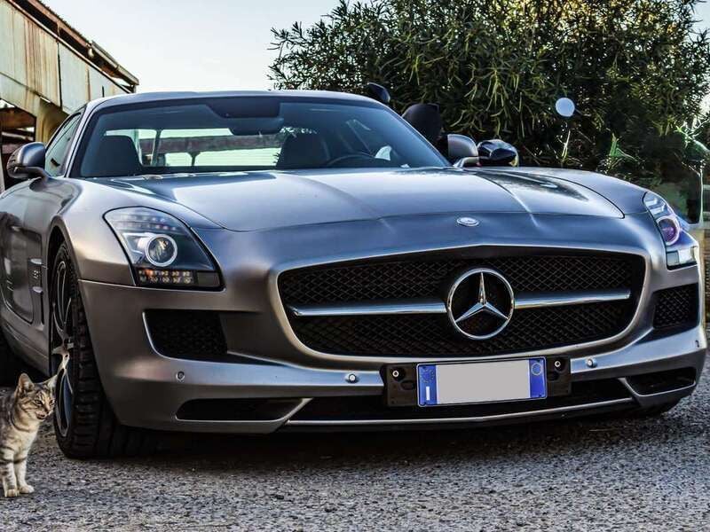 Usata Mercedes SLS AMG 605 CV (444 kW) 2011 Grigio Coupé