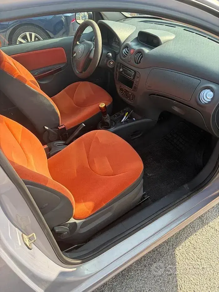 Usata Citroën C2 Elegance 60 CV (44 kW) 2005 Grigio Utilitaria