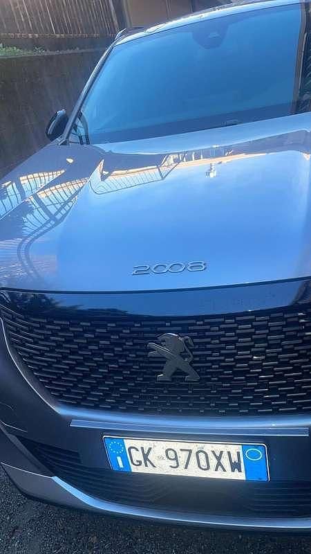 Gebraucht Peugeot 2008 Allure 101 PS (74 kW) 2023 SUV