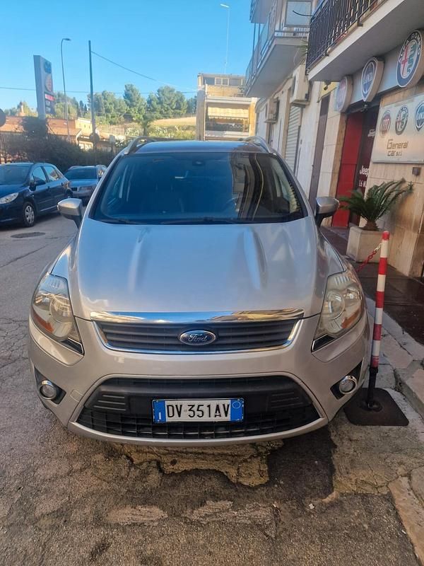 Usata Ford Kuga Titanium 135 CV (99 kW) 2009 Grigio SUV