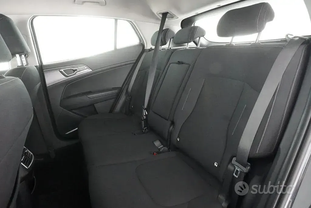 Usata Kia Sportage 136 CV (100 kW) 2022 Grigio SUV