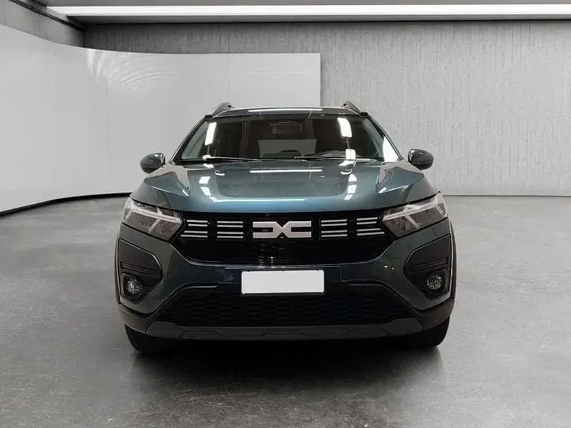 Usata Dacia Jogger Expression 100 CV (73 kW) 2024 Verde Monovolume