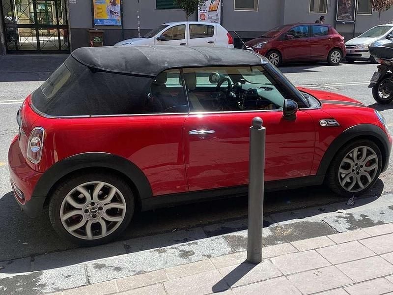 Usata Mini John Cooper Works Cabriolet 211 CV (155 kW) 2010 Rosso Cabrio