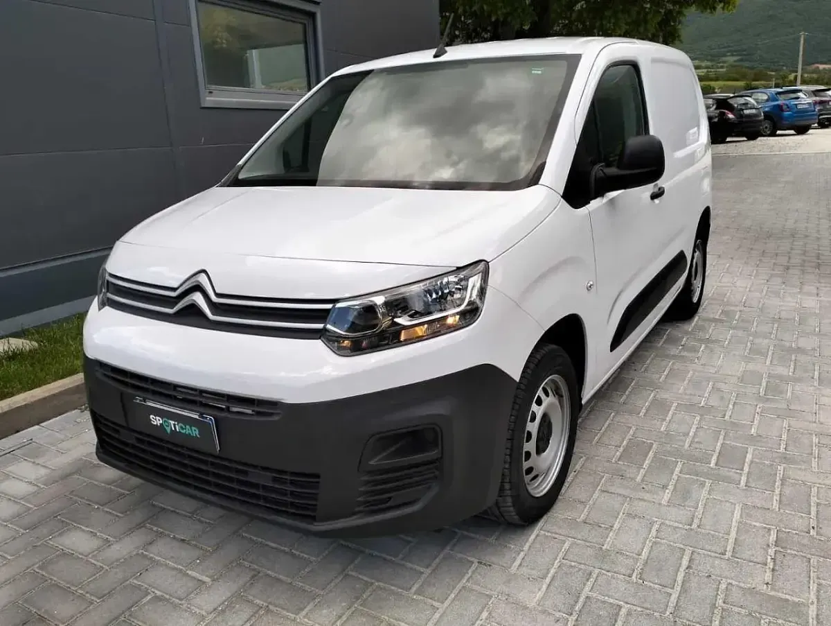 Usata Citroën e-Berlingo 131 CV (96 kW) 2023 Bianco Monovolume