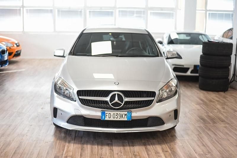 Usata Mercedes A160 90 CV (66 kW) 2016 Other Berlina
