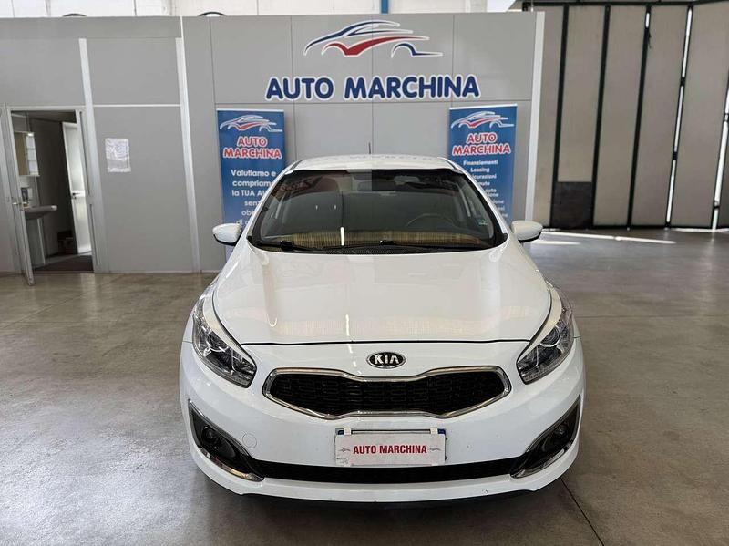 Usata Kia Ceed Active 110 CV (80 kW) 2016 Bianco Utilitaria