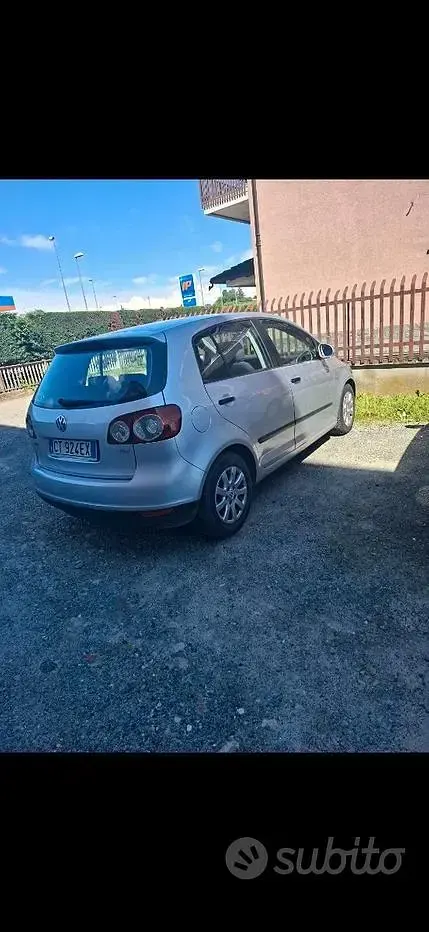 Usata VW Golf Plus 105 CV (77 kW) 2005 Grigio Monovolume