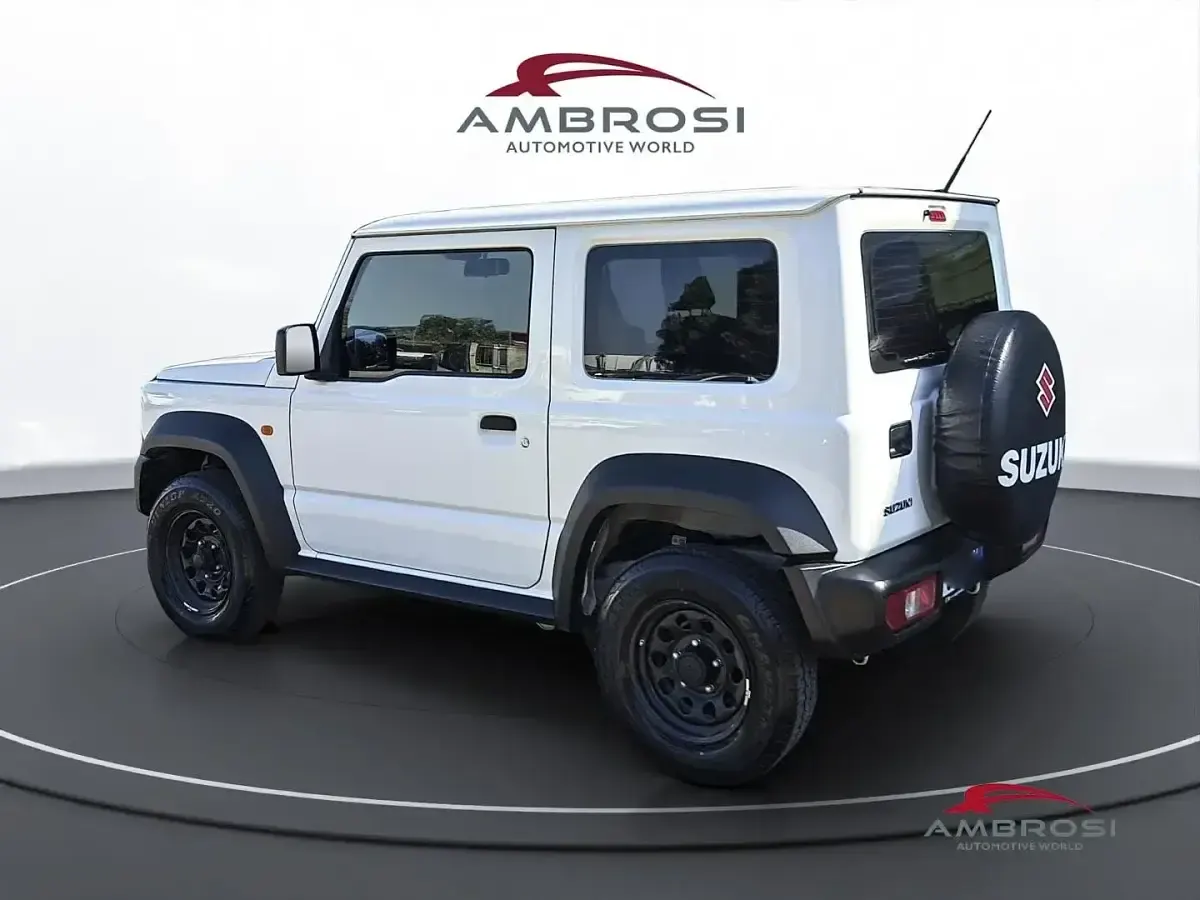 Usata Suzuki Jimny 102 CV (75 kW) 2024 Bianco SUV