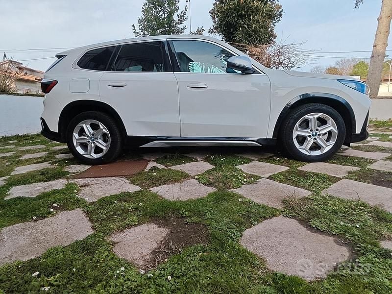Usata BMW iX1 xLine 150 kW (204 CV) 2025 Bianco SUV