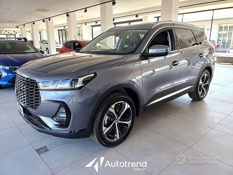 Grigio scuro Nuova 2025 DR DR 6.0 SUV | 22.600 € (Buon prezzo) - Immagine 1/4