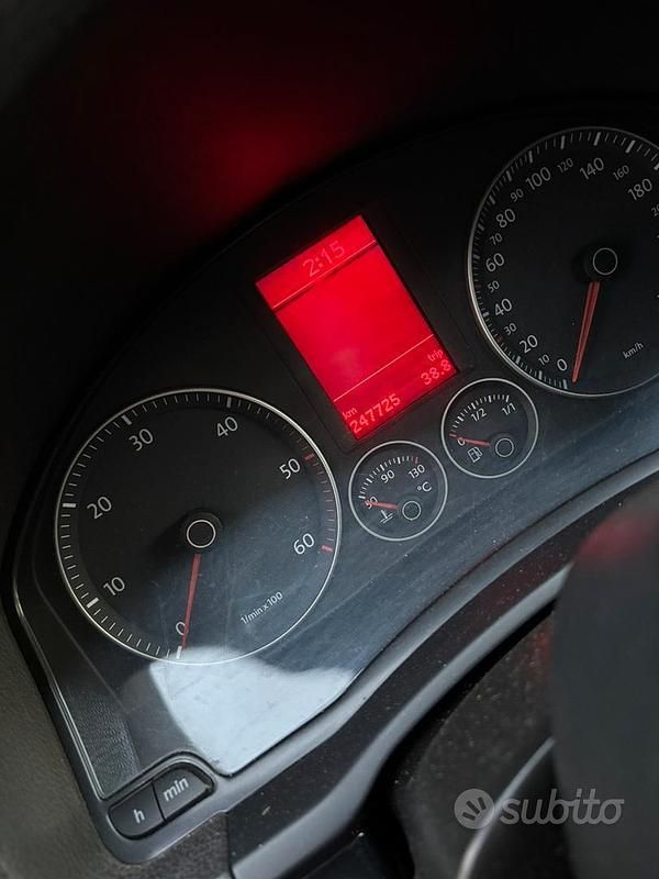 Usata VW Golf IV 150 CV (110 kW) 2006 Berlina