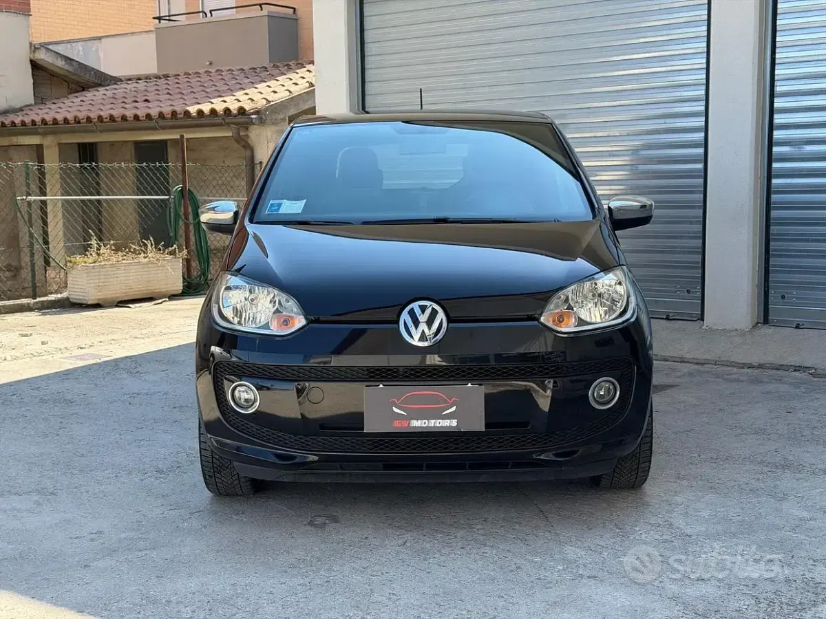 Usata VW up! 68 CV (50 kW) 2014 Nero Utilitaria