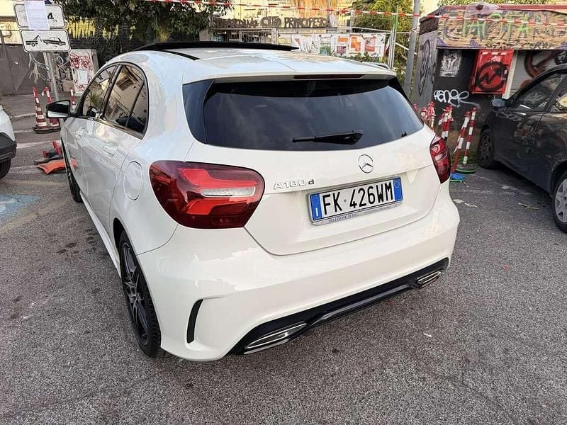 Usata Mercedes A180 Premium 109 CV (80 kW) 2019 Bianco Berlina